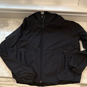 Vuori Women's Black Windbreaker